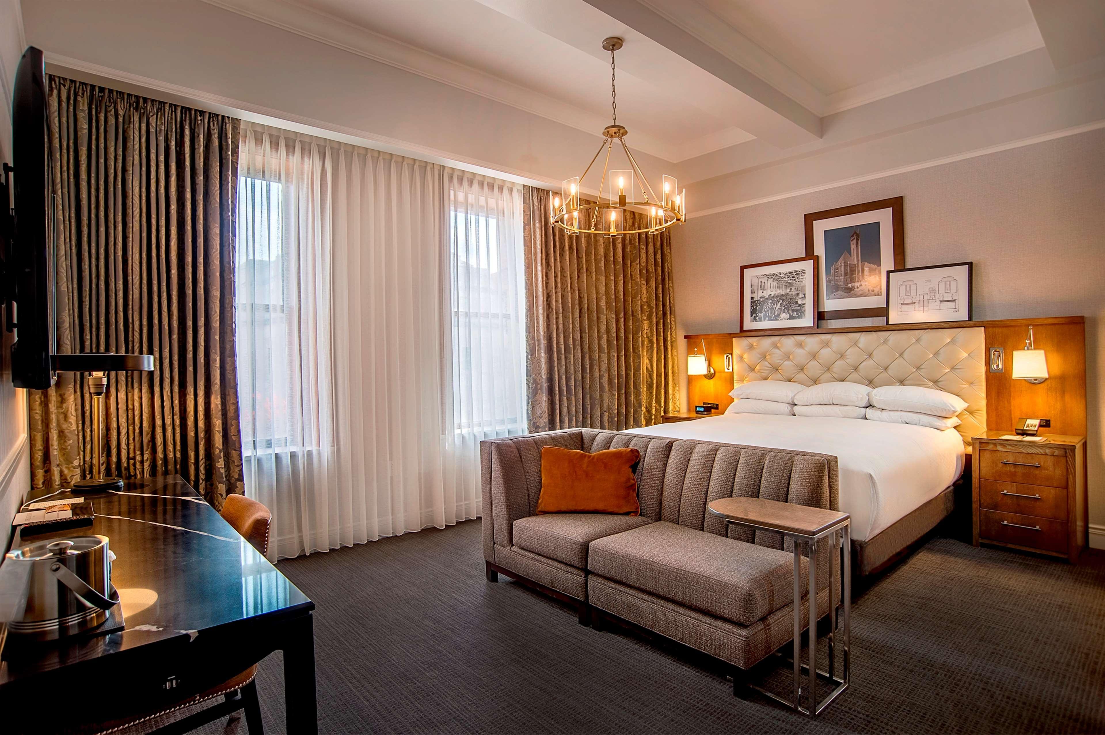 St. Louis Union Station Hotel, Curio Collection By Hilton Exterior foto
