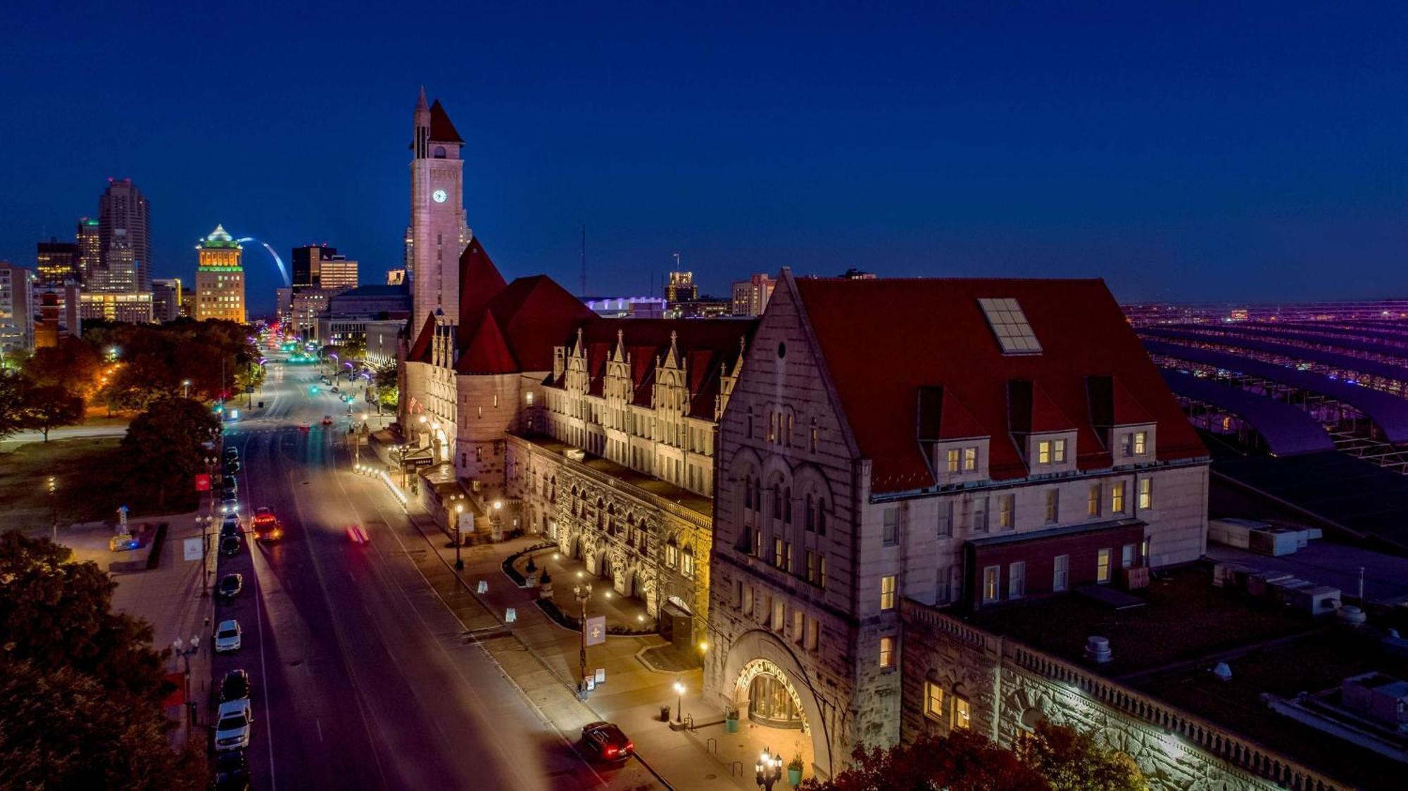 St. Louis Union Station Hotel, Curio Collection By Hilton Exterior foto