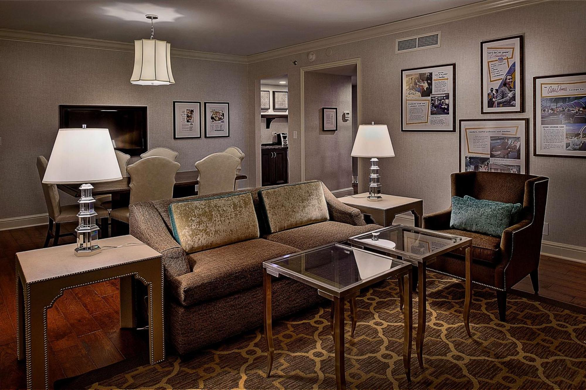 St. Louis Union Station Hotel, Curio Collection By Hilton Exterior foto