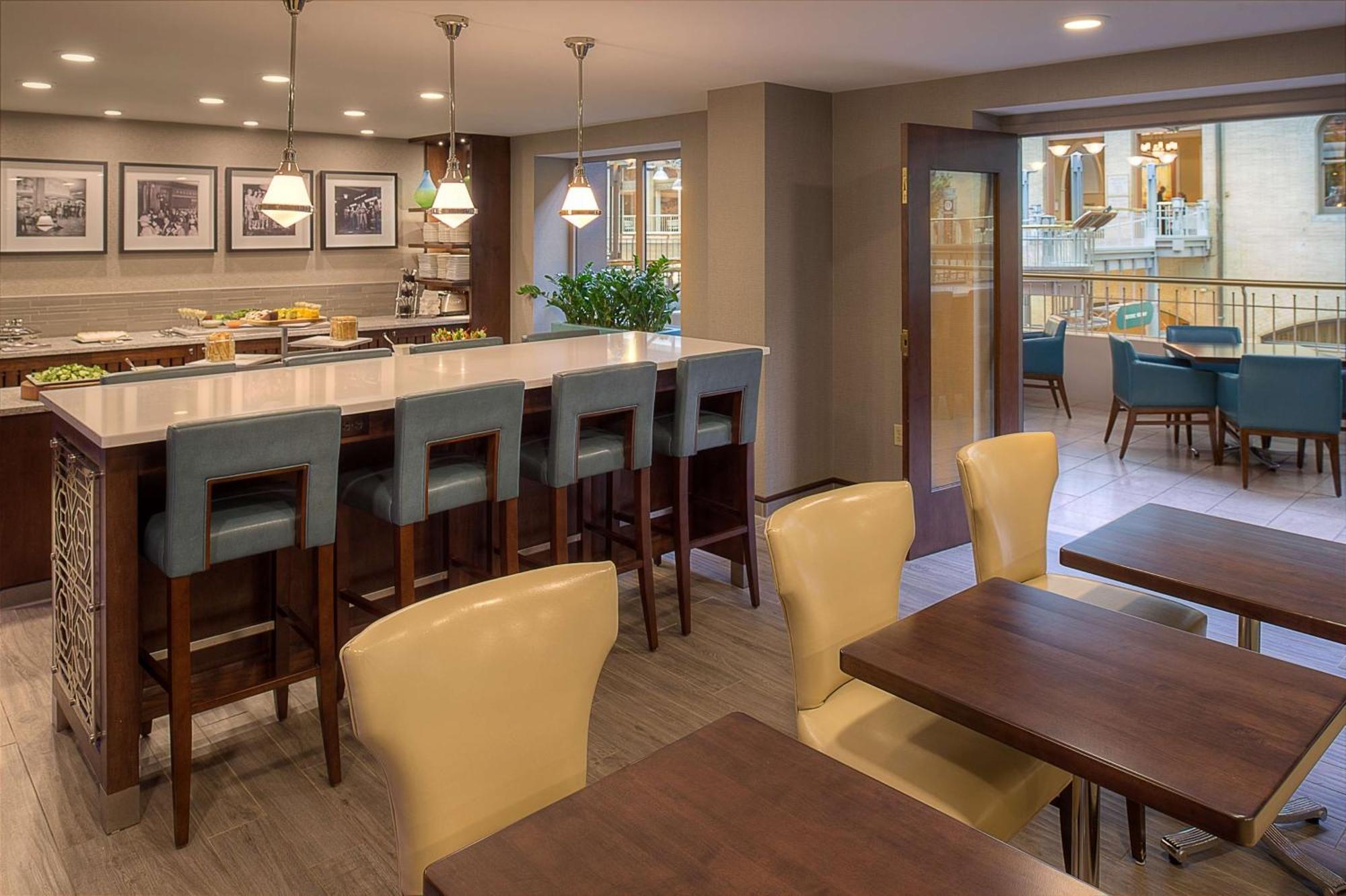 St. Louis Union Station Hotel, Curio Collection By Hilton Exterior foto
